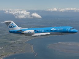 2017-06-13_FOKKER70_ PH-KZM_D818490-Edit(2030)BUFB1200